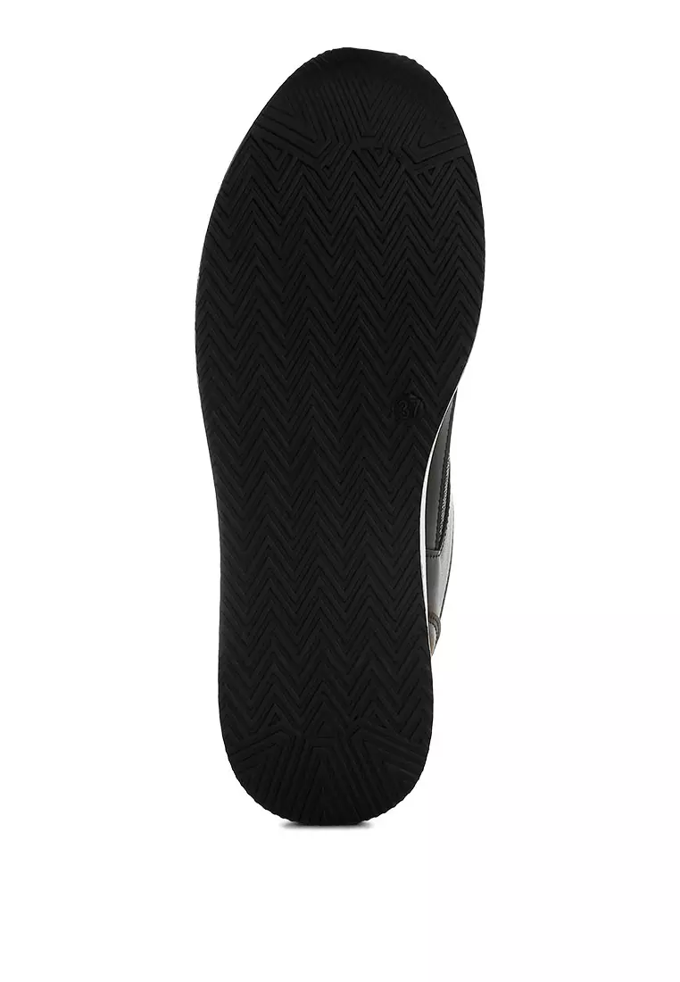 Sepatu Kets Kulit Imitasi & Jaring Warna Hitam