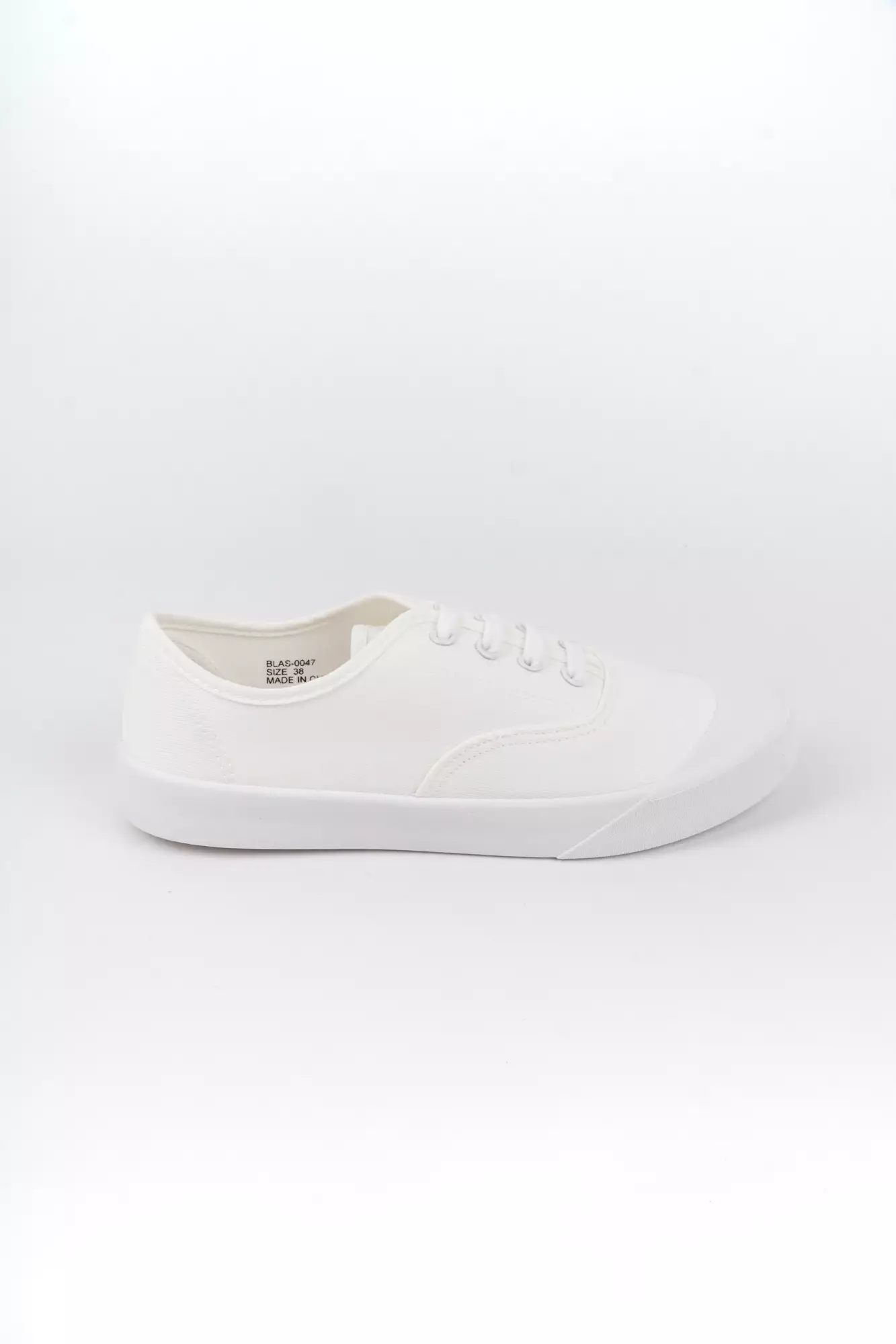 Blow Vera Sepatu Sneakers Wanita Sport Shoes White Sepatu Sekolah BLAS 0047