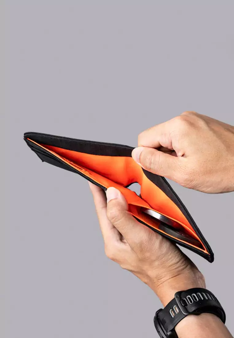 ARK Classic Wallet - Black Axogrid