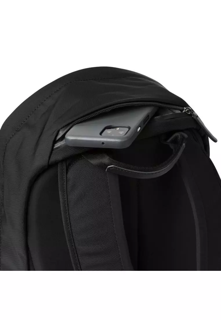 Bellroy backpack singapore online