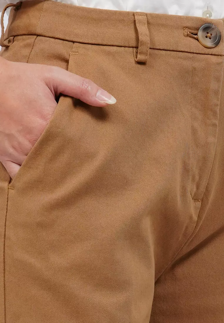 Basic Tapered Mid Rise Chicago Editor Pants