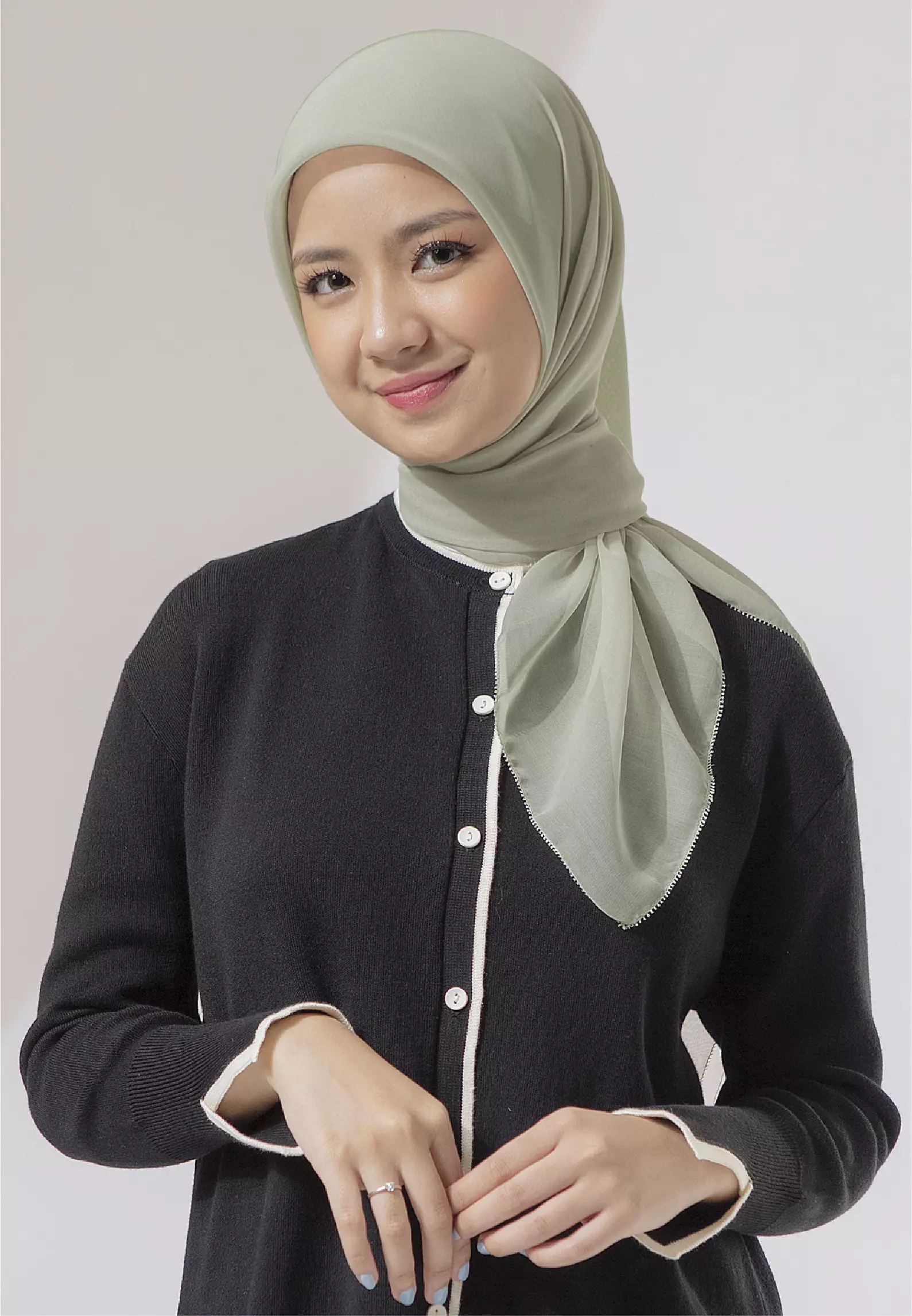 Nashwa Paris Eyelash in Pistachio (Lozy x Nashwa)