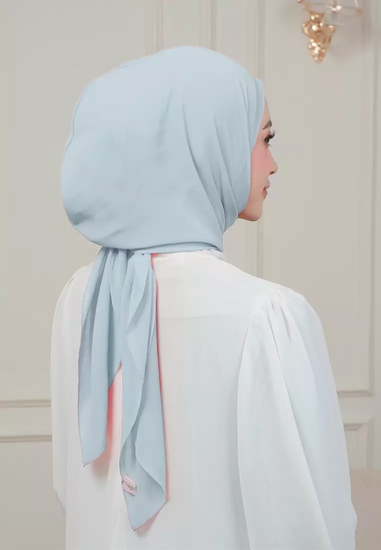 HIJAB INSTAN MAGNET SYIFA - POWDER BLUE