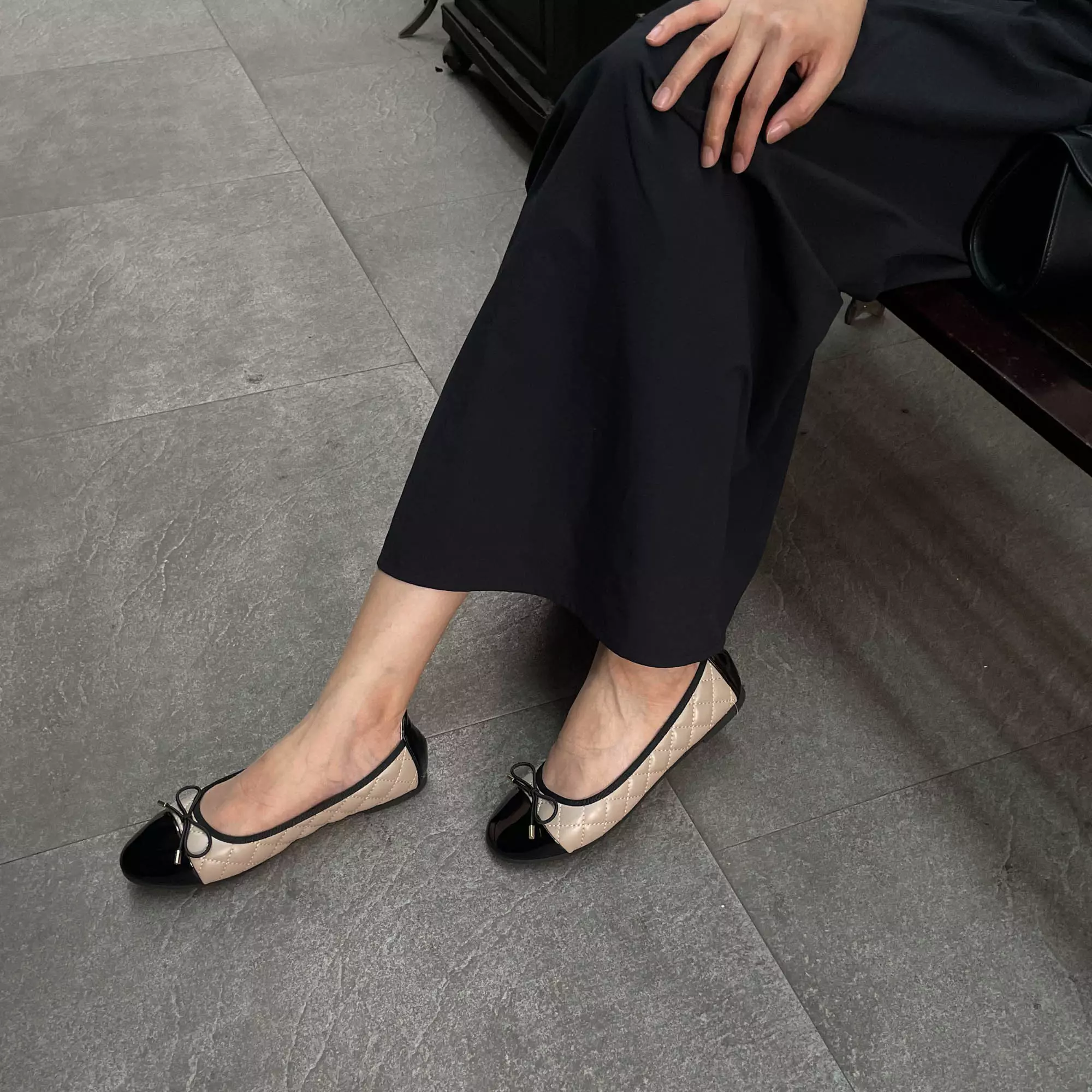 Blow Edna Flats Shoes Sepatu Wanita BLNW 0003