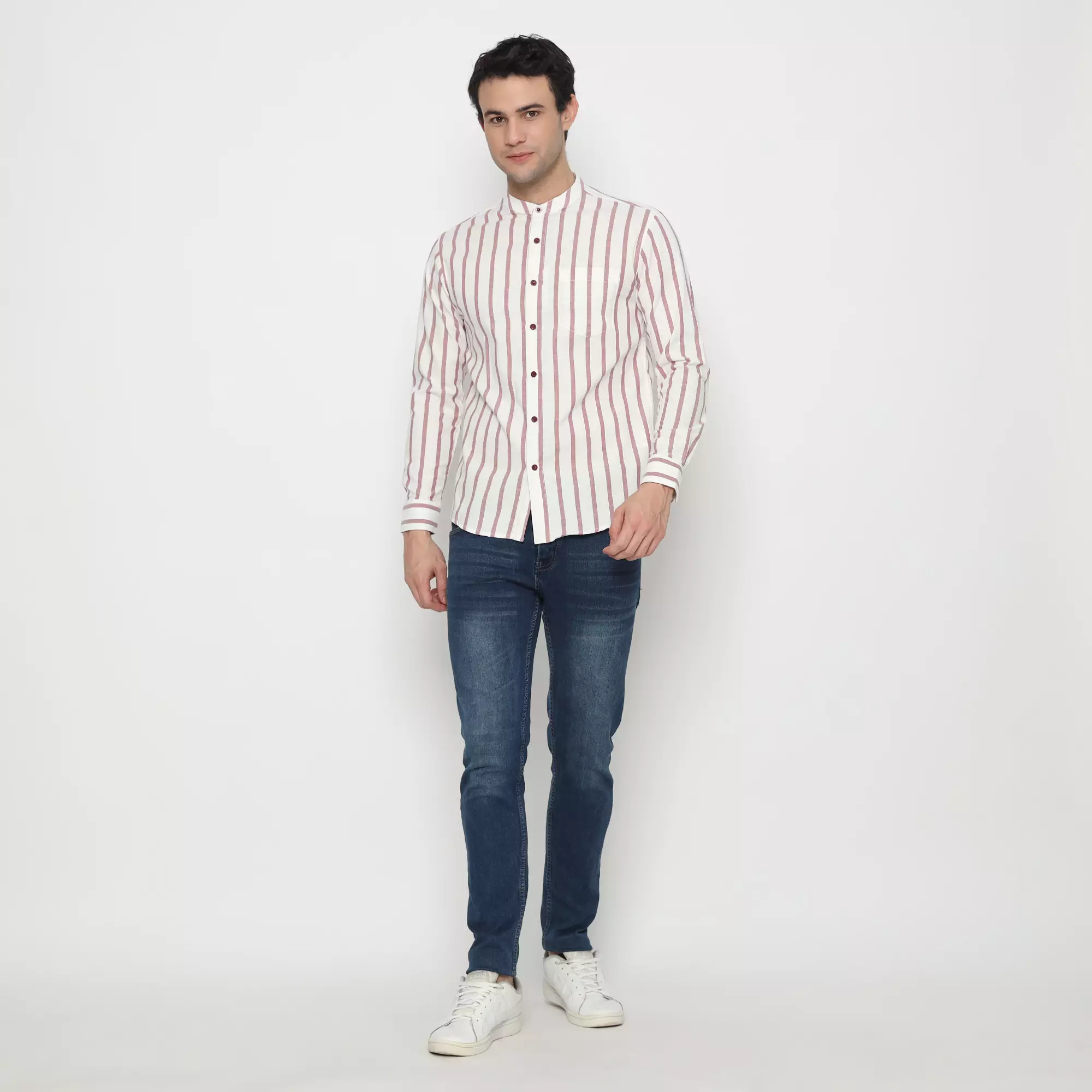 Platini Kemeja Shanghai Salur Pria Lengan Panjang Katun Maroon 961127