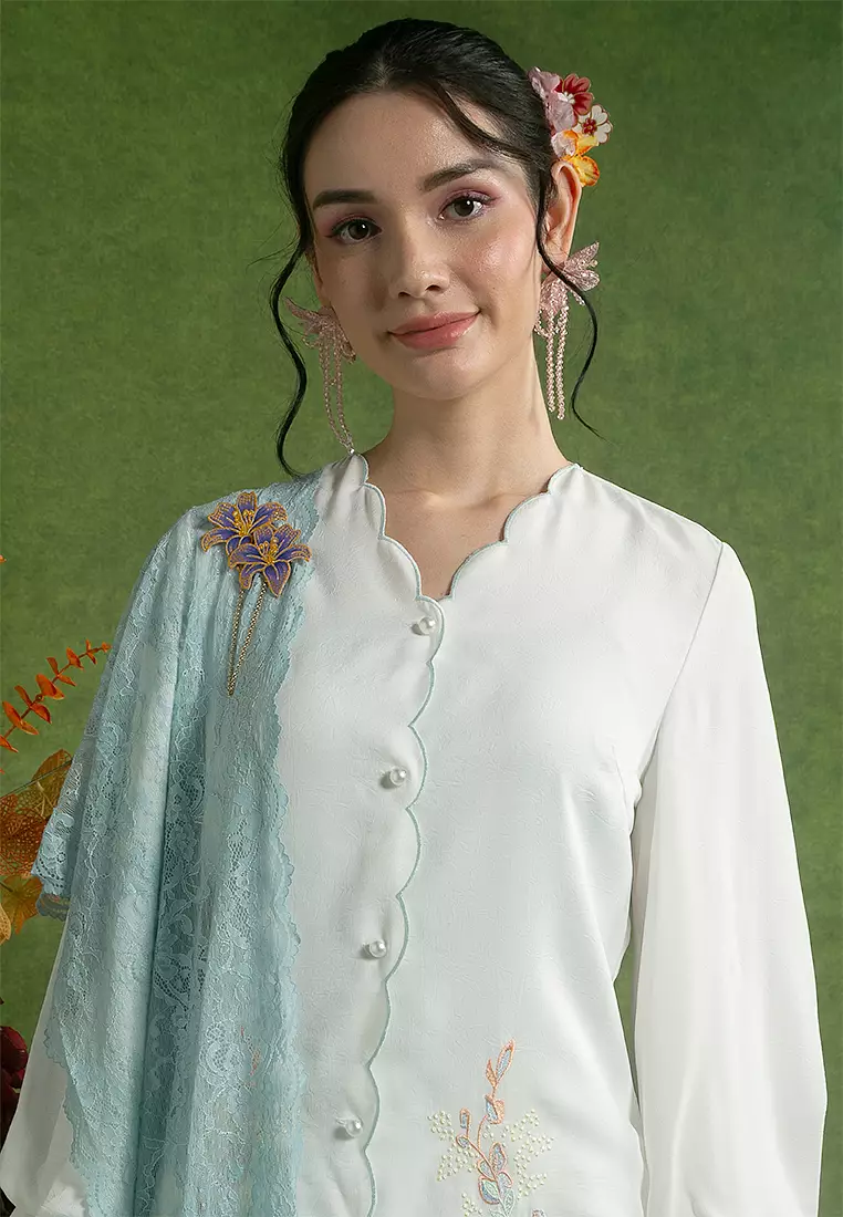 Dayana Embroidered Kebaya with Shawl