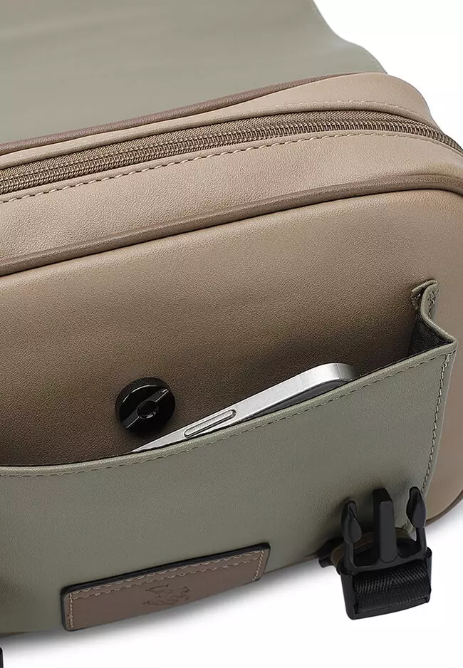 Casual Messenger Bag / Crossbody Bag / Sling Bag (Tas Selempang Pria) - Hijau