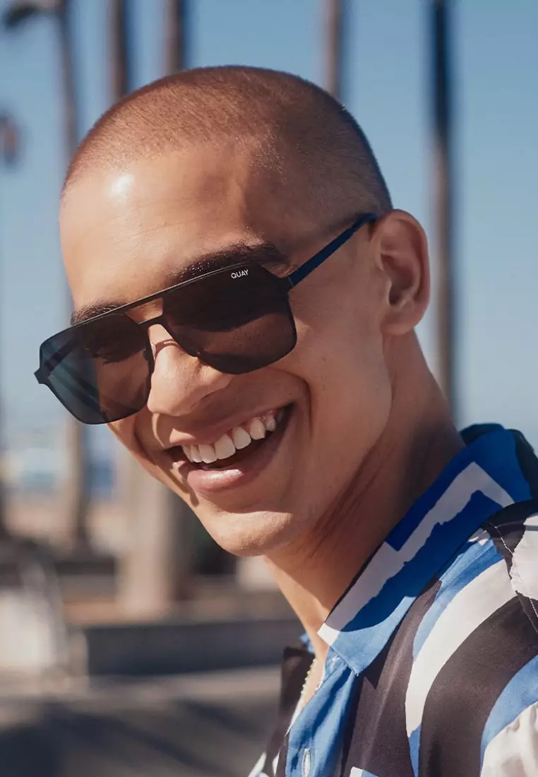 Backstage Pass Sunglasses - Matte Black/Black Polarized