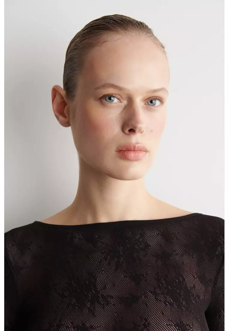 FLORAL-JACQUARD LACE TOP