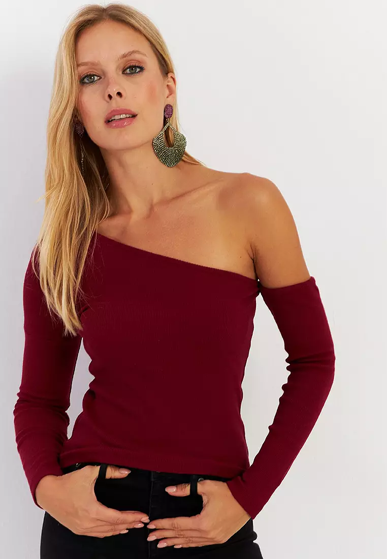 Asymmetric Sleeve Camisole Blouse