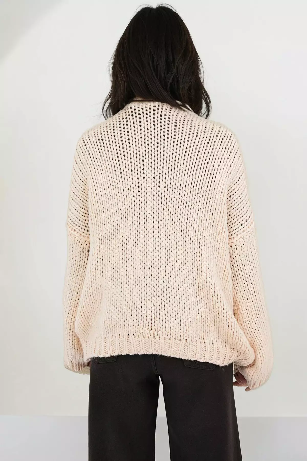 Vanilla V-Neck Thick Thessaloniki Knitted Soft Textured Oversize Sweater Alc-X14850