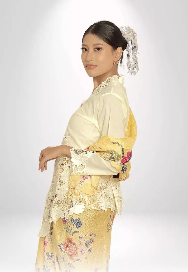 Exclusive Kebaya Kerancang Hand Made Embroidery