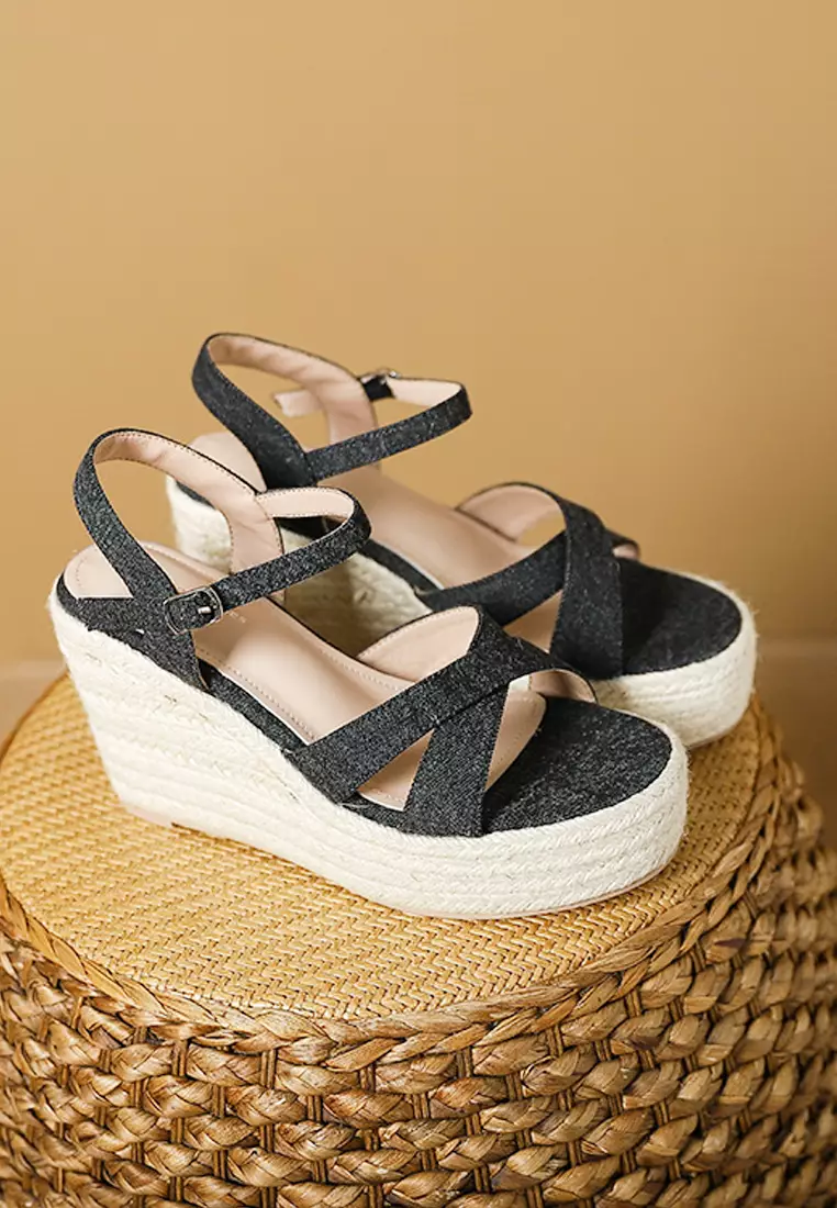 Buy platform shoes online hot sale