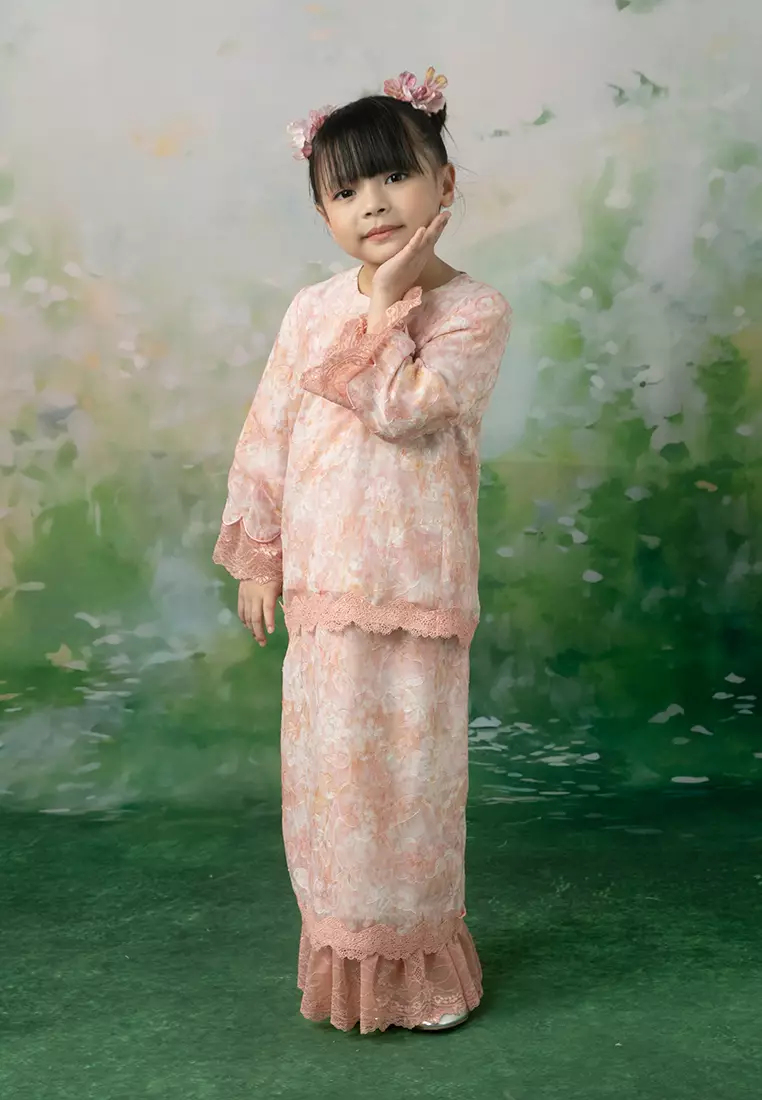 Darin Lace Top with Skirt Set