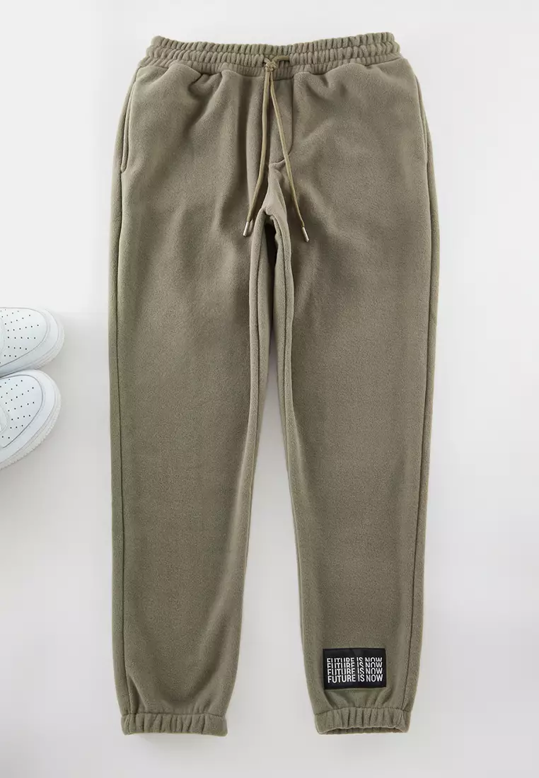 Khaki Regular/Normal Cut Rubber Leg Warm Anti-Pilling Fleece Sweatpants Tmnaw22Ea0438