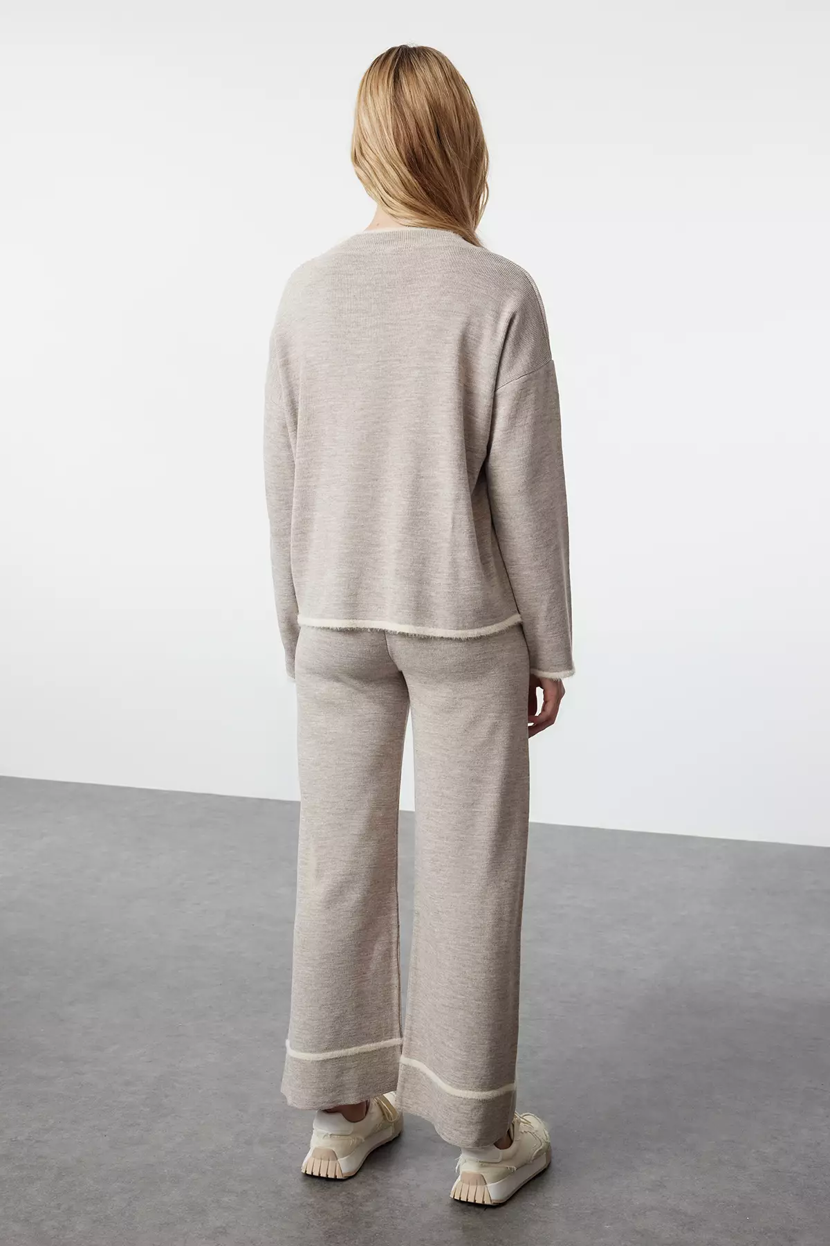 Mink Wide Pattern Hairy Yarn Garnished Knitwear Bottom-Top Set TWOAW24AU00099