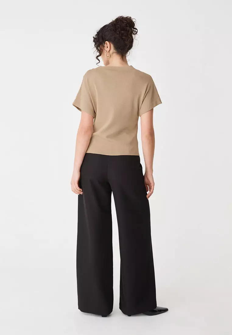 Jemma Relaxed Knit Top