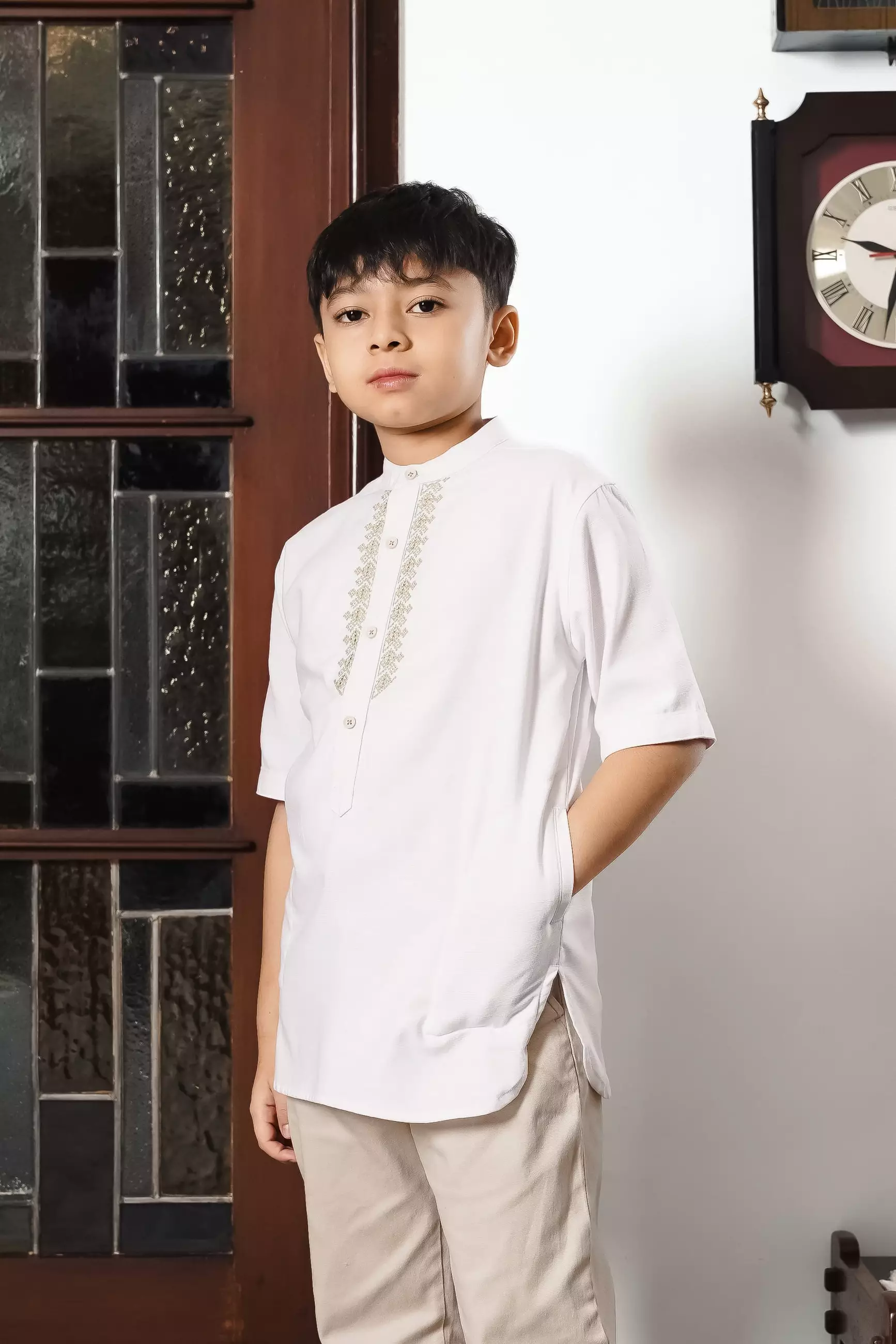 AMK Sarimbit Keluarga Set Bakhati Series White Junior Koko anak