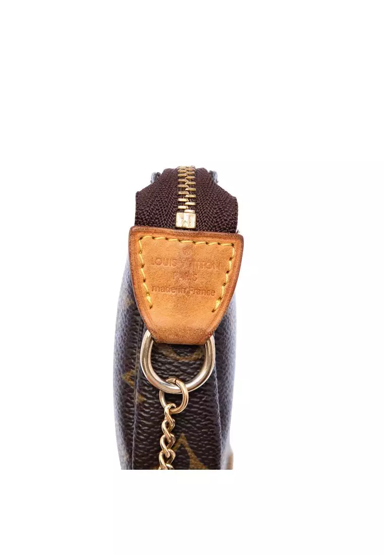 Pre-Loved Louis Vuitton Monogram Mini Pochette Accessoires