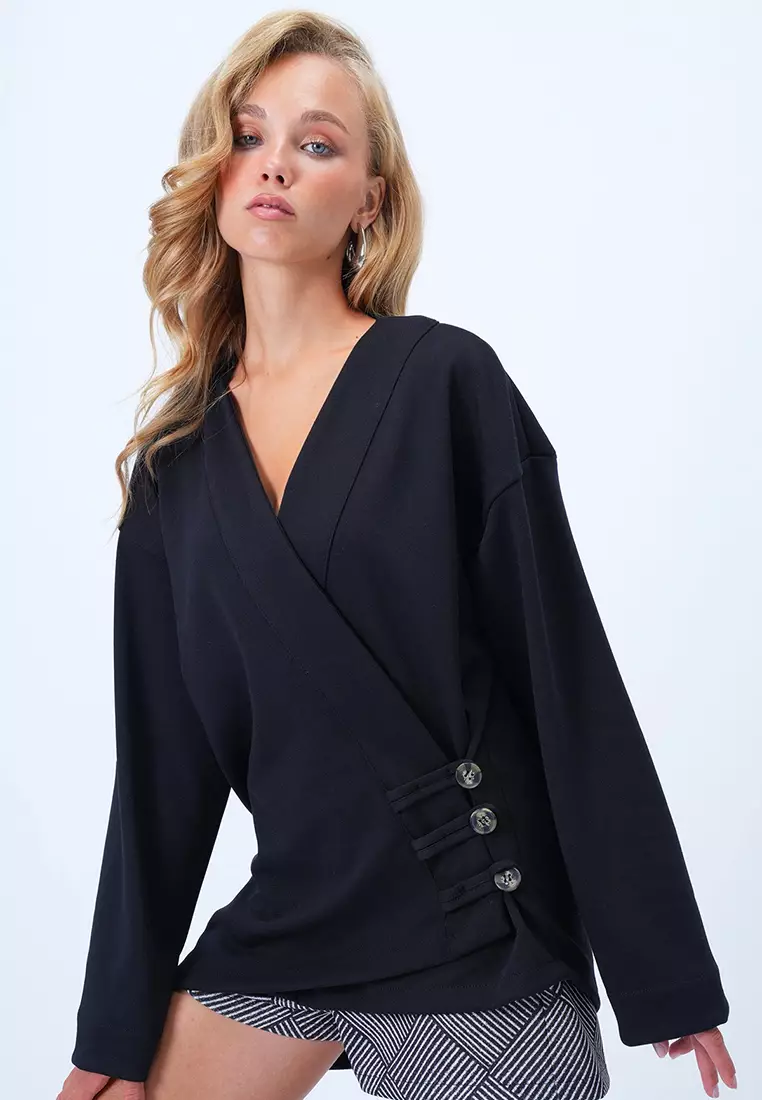 Women's Black Double-Breasted Asymmetric Cut Button Detailed Kimono Jacket Alc-X14411