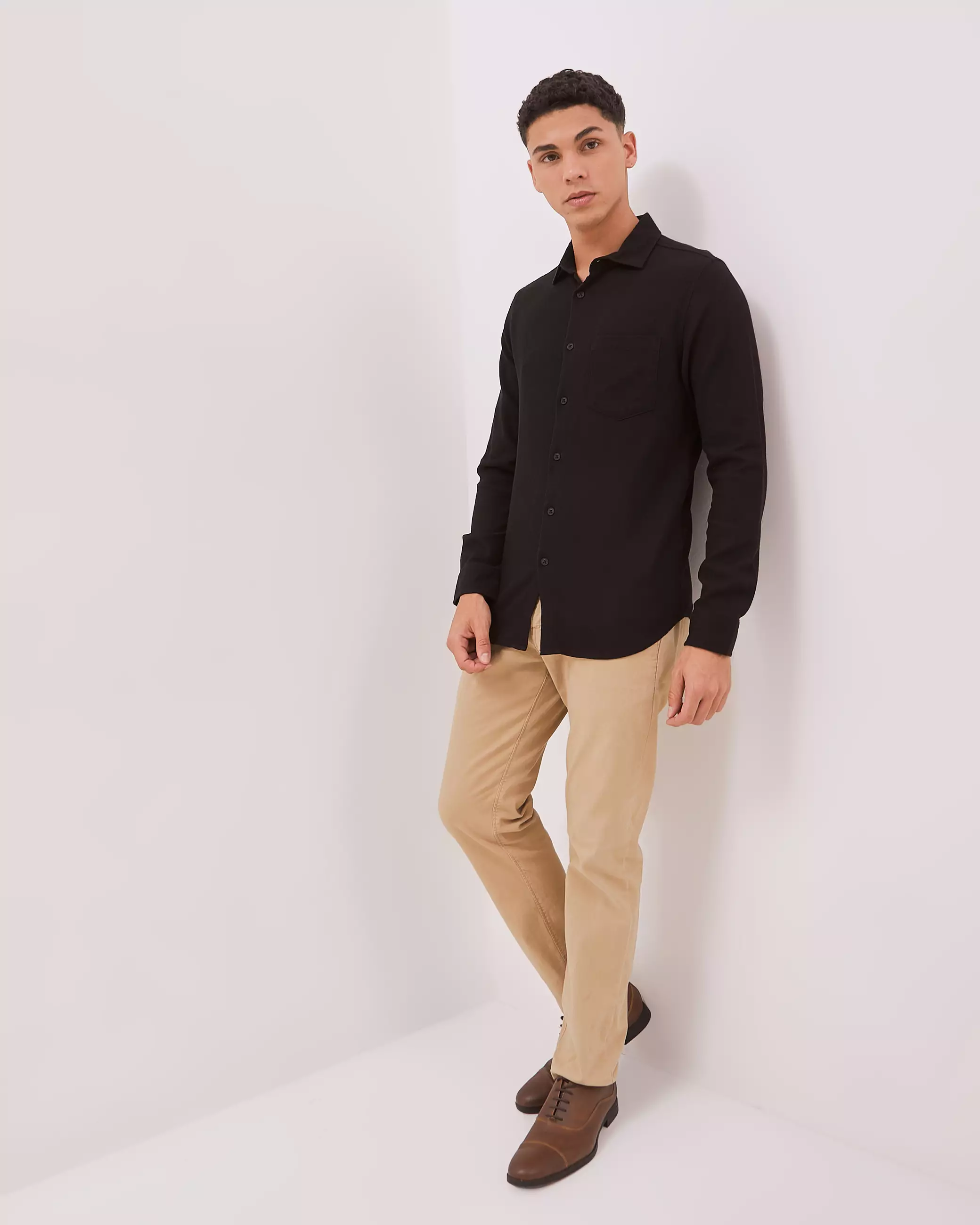 AMK Kemeja Polos Pria Lengan Panjang SHS Tyler Ls Black