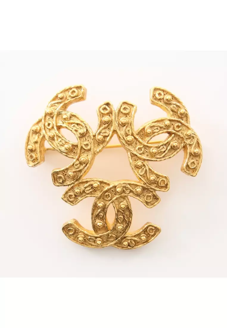 Buy Chanel Pre-loved CHANEL triple coco mark brooch GP gold 94A Online