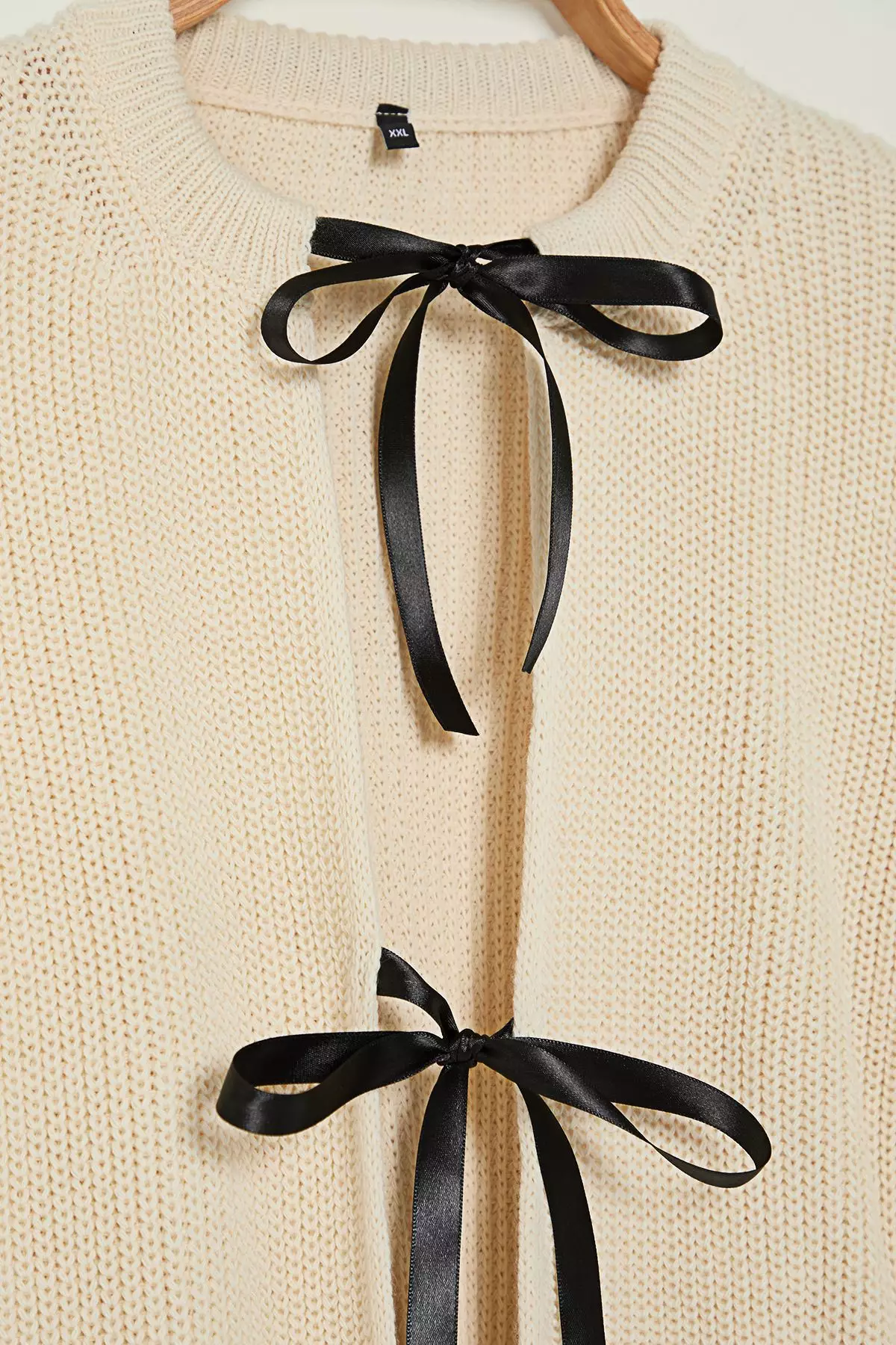 Stone Crew Neck Ribbon Tied Crop Knitwear Cardigan Tbbaw25Av00021