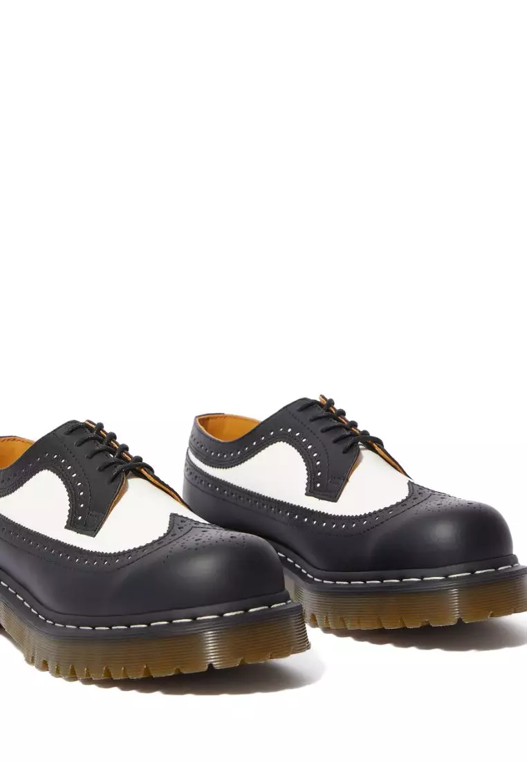 Buy Dr. Martens 3989 BEX SMOOTH LEATHER BROGUE SHOES 2024 Online ...