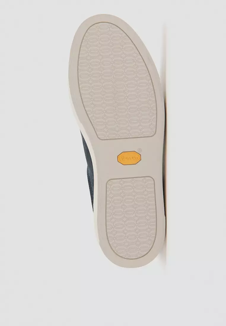 Trainers With Vibram® Soles