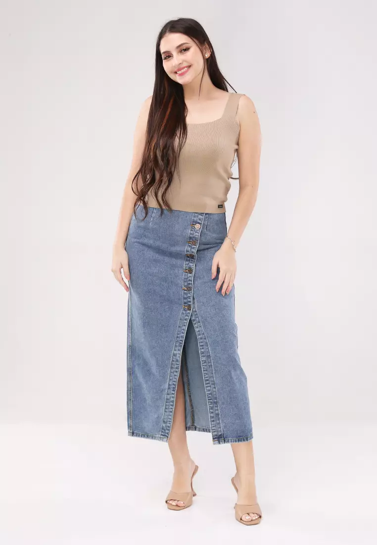 Plain Knitted Sleeveless Blouse