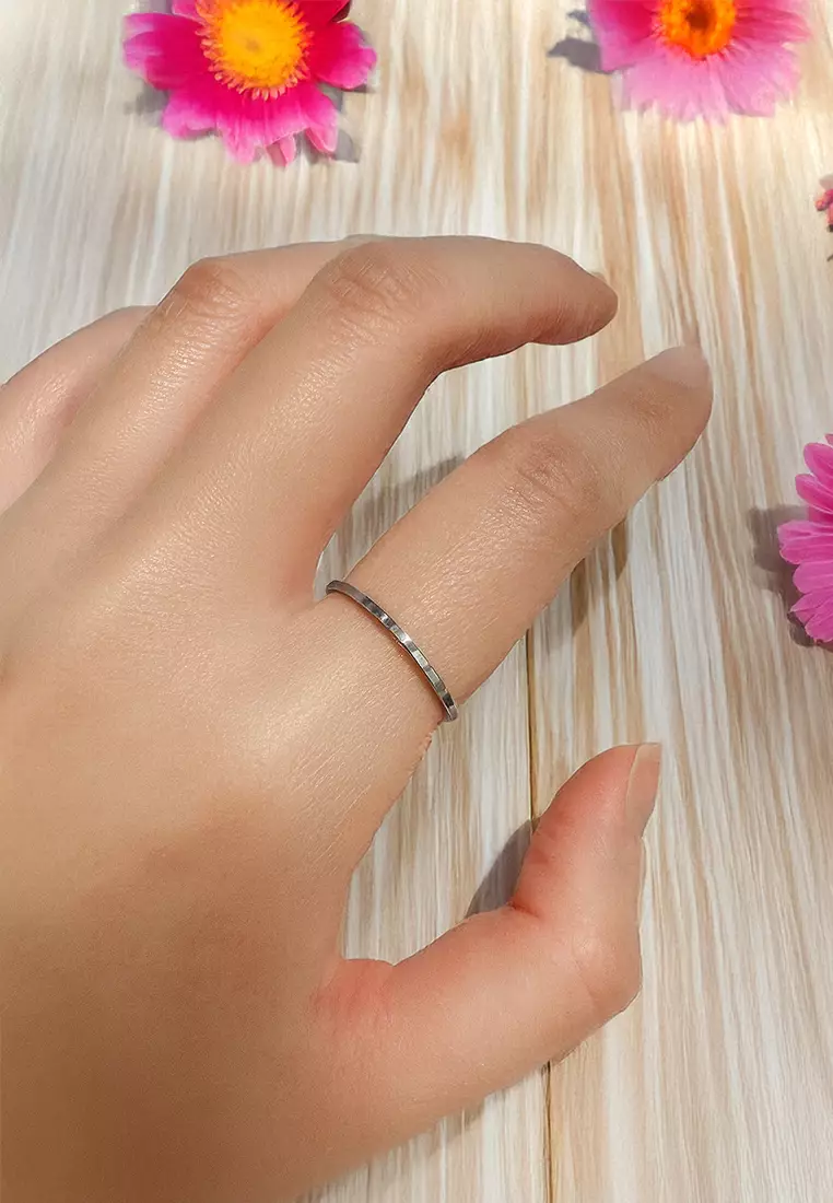 White Gold Simplicity Slim Ring