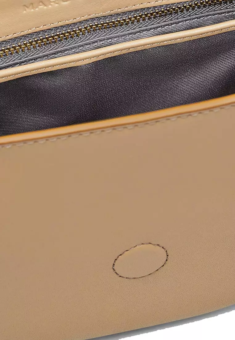 The J Marc Small Saddle Bag Camel 2S3HMS003H03