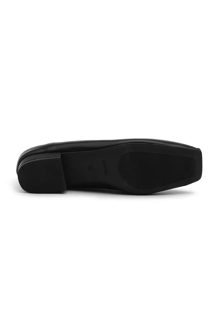 Della Square Flats (2cm) - Black