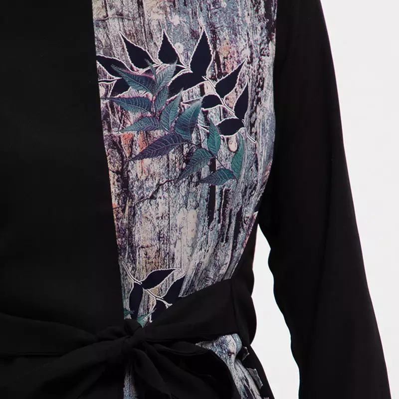 Safi Blouse In Blue Leaf Print