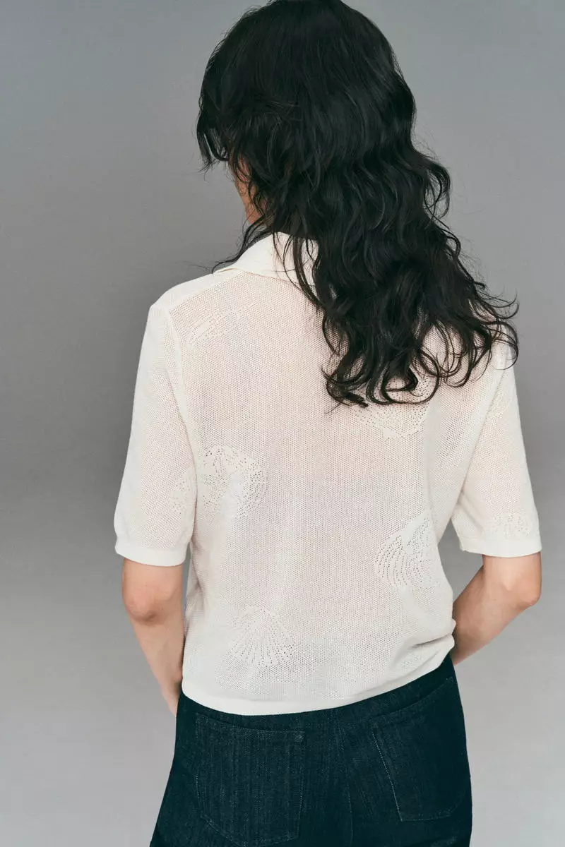 Collared top