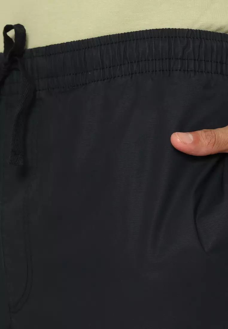 RBJ Celana Pendek Karet Parasut Polos Pria