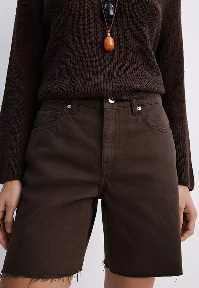 Straight-Cut Bermuda Shorts With Frayed Hem