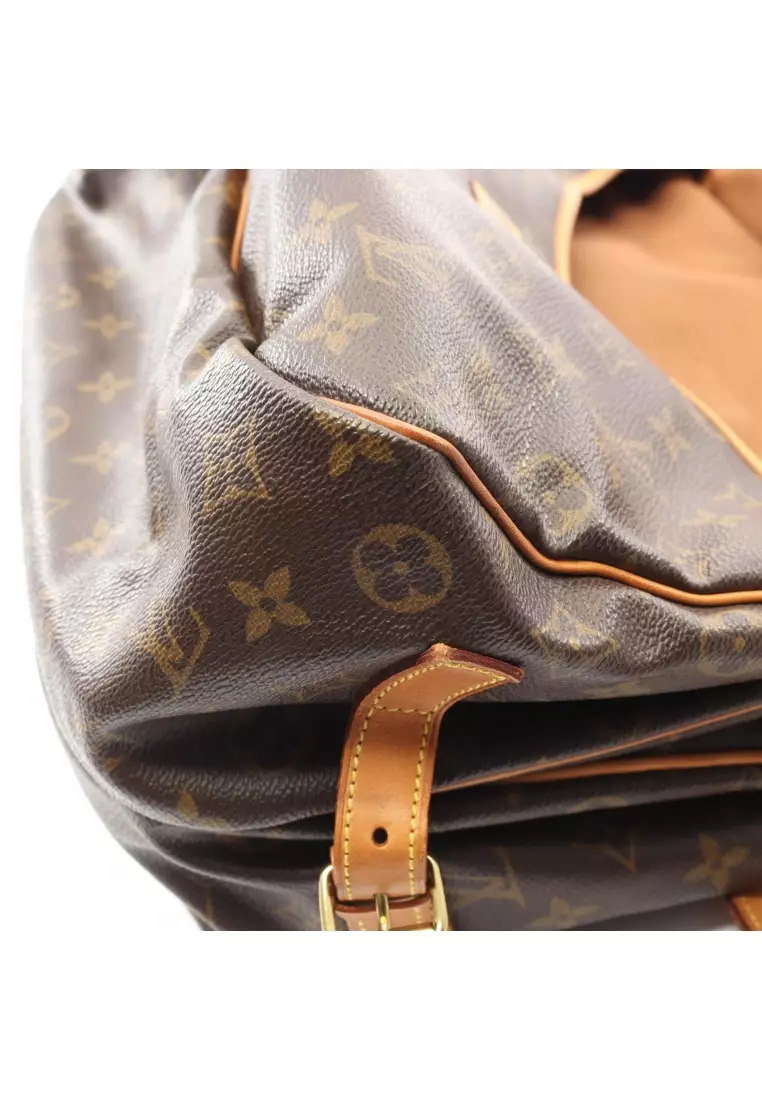 Pre-Loved Louis Vuitton Saumur 35 monogram Shoulder bag PVC leather Brown