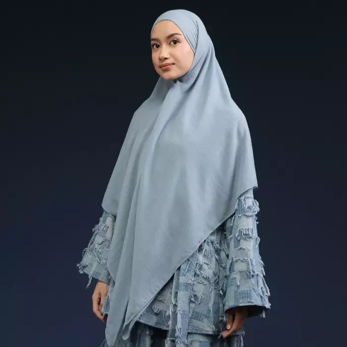 Syifa Khimar Bandana Lozy x Syifa Kamila Denim