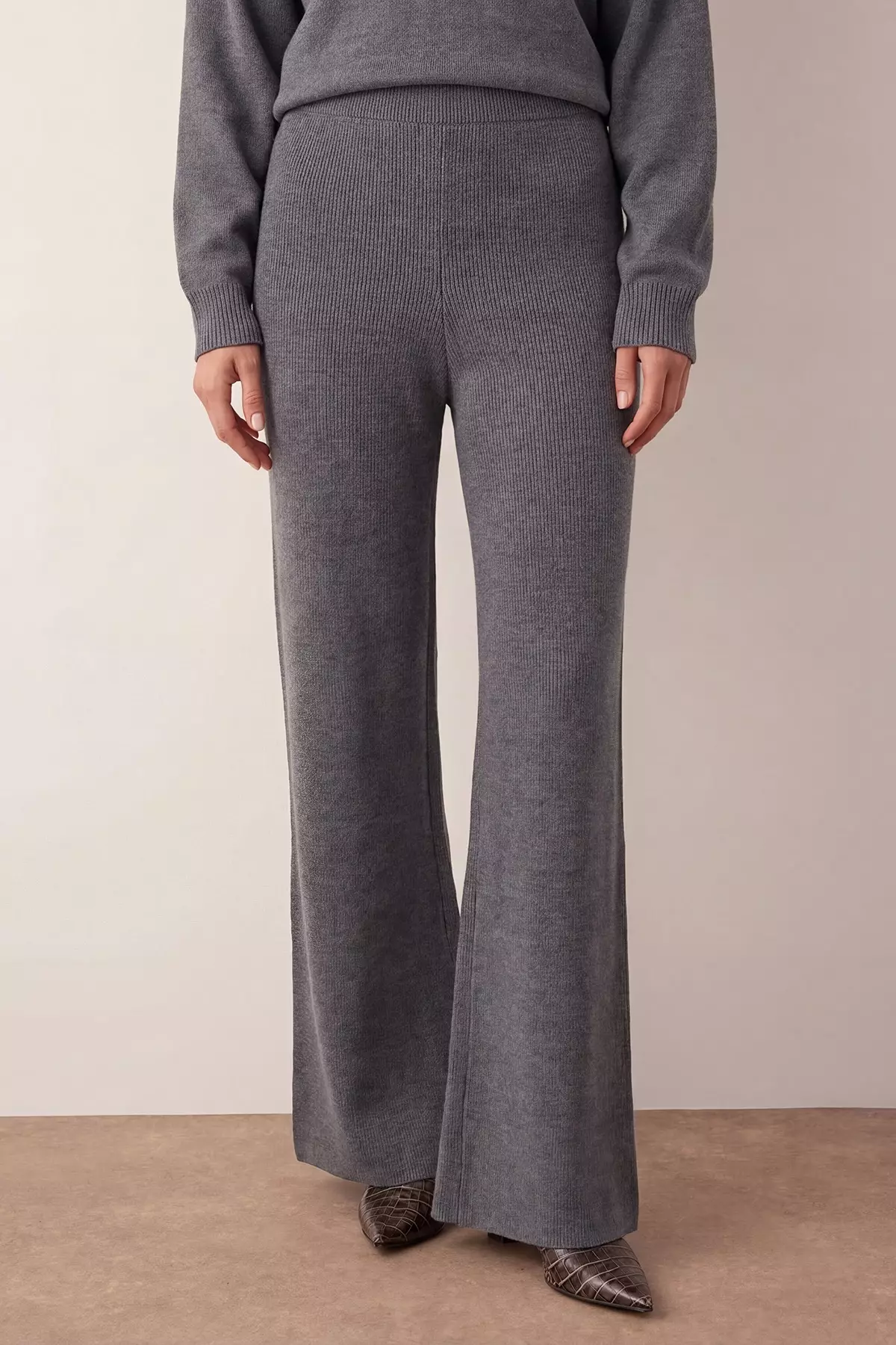 Anthracite Boat Neck Sweater-Pants Knitwear Set - Top And Bottom Twoaw26Au00043