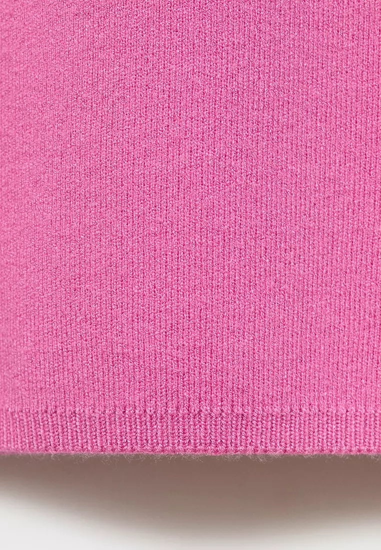 Knitted Sweater with Perkins Neck