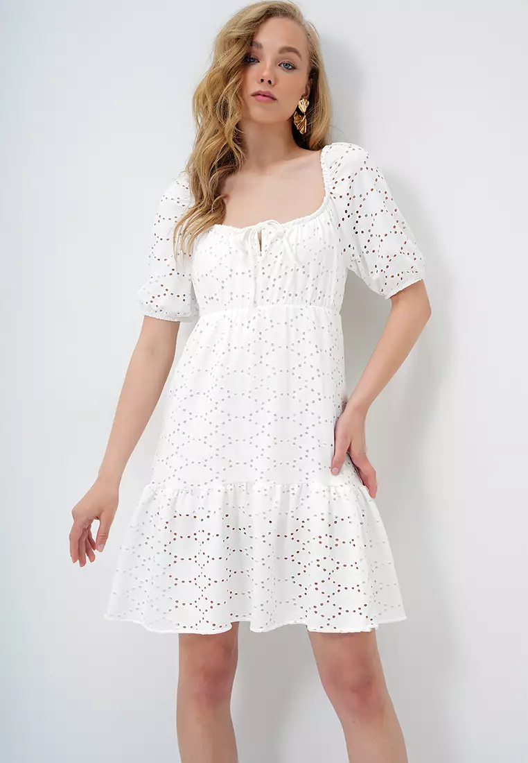 Balloon Sleeve Guipure Mini Dress