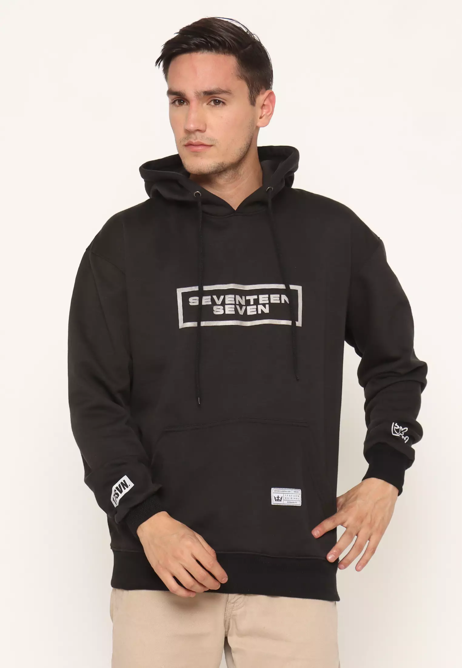 17SEVEN Hoodie Sablon Pria 0347-FONTBOX-BLK NEW