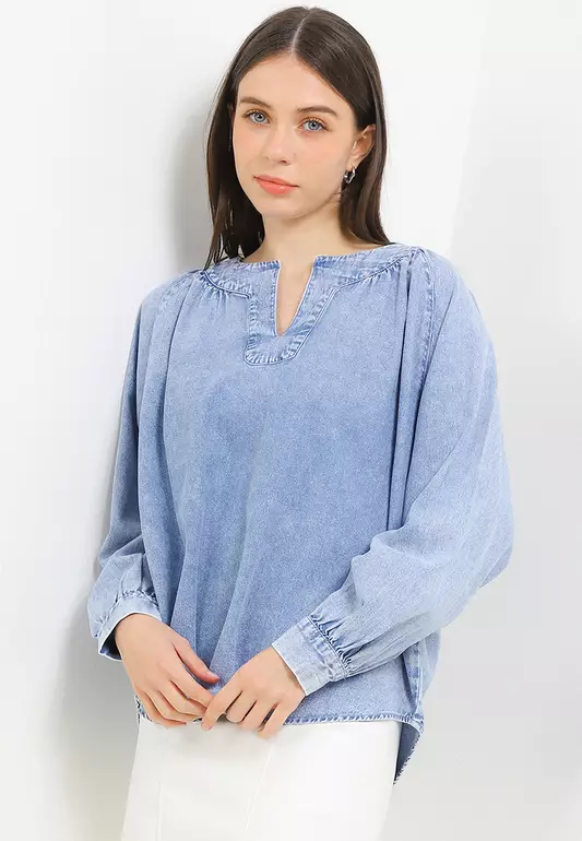 Baylin Denim Blouse