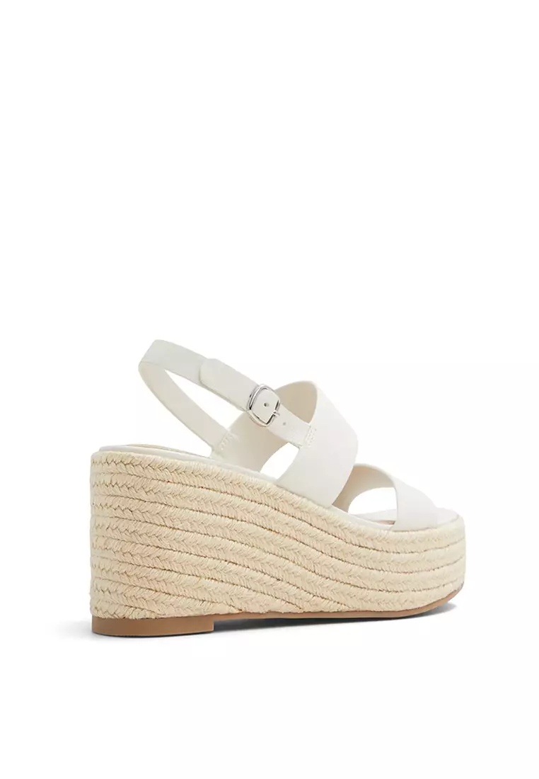 Keoni Wedges