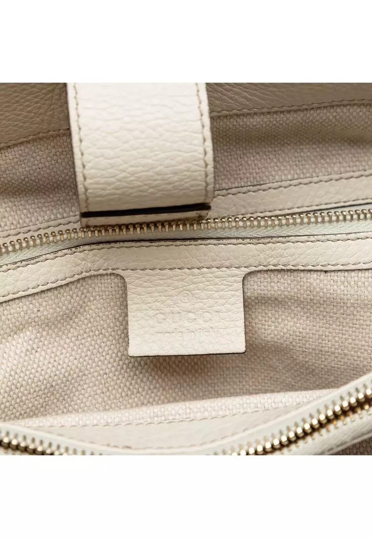 Pre-Loved Gucci Medium Gg Canvas Bamboo Diana Tote