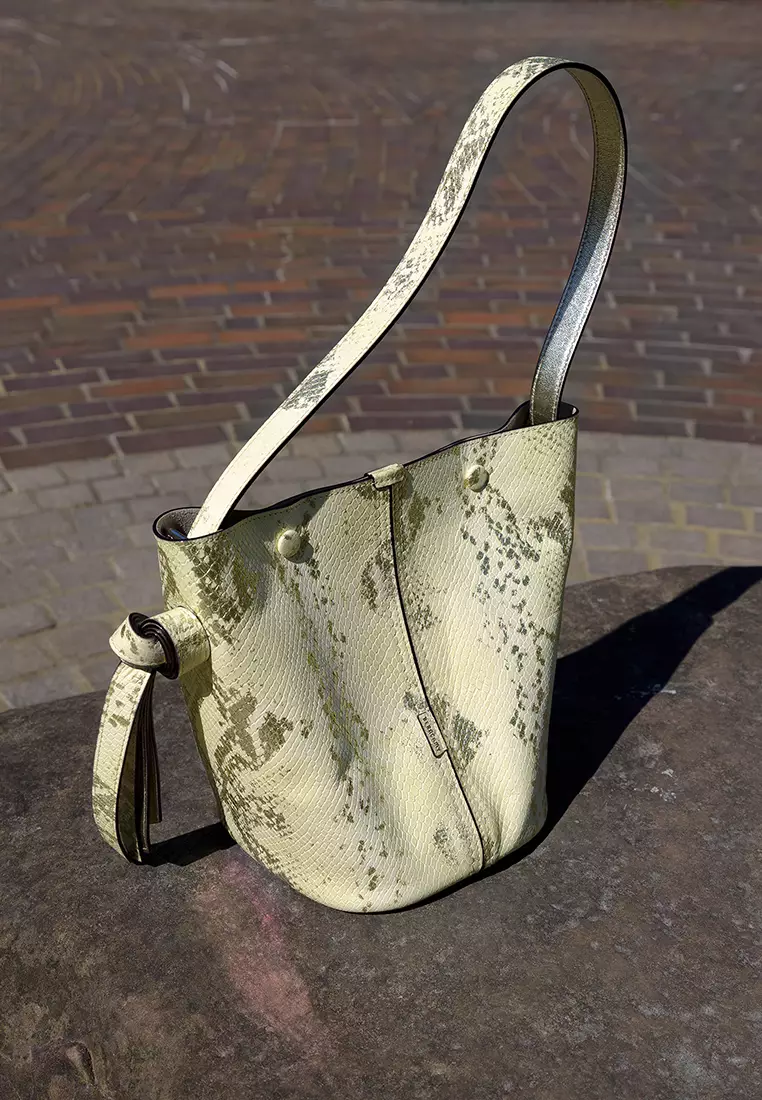 ORUKAMI Knot Bucket Bag Small - Embossed Lemon