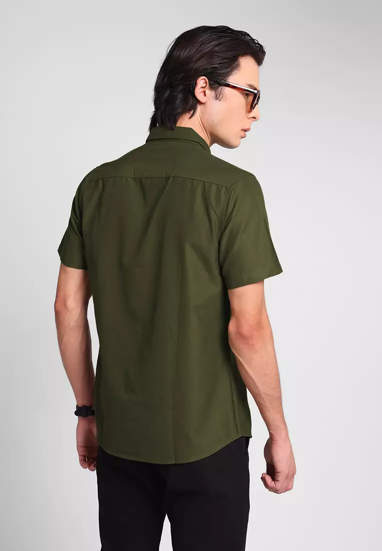 Manzone Kemeja Lengan Pendek Pria Slim Fit Kobe - Olive