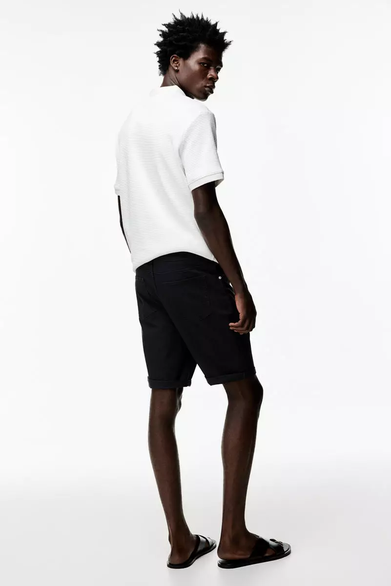 Slim Fit Cotton twill shorts