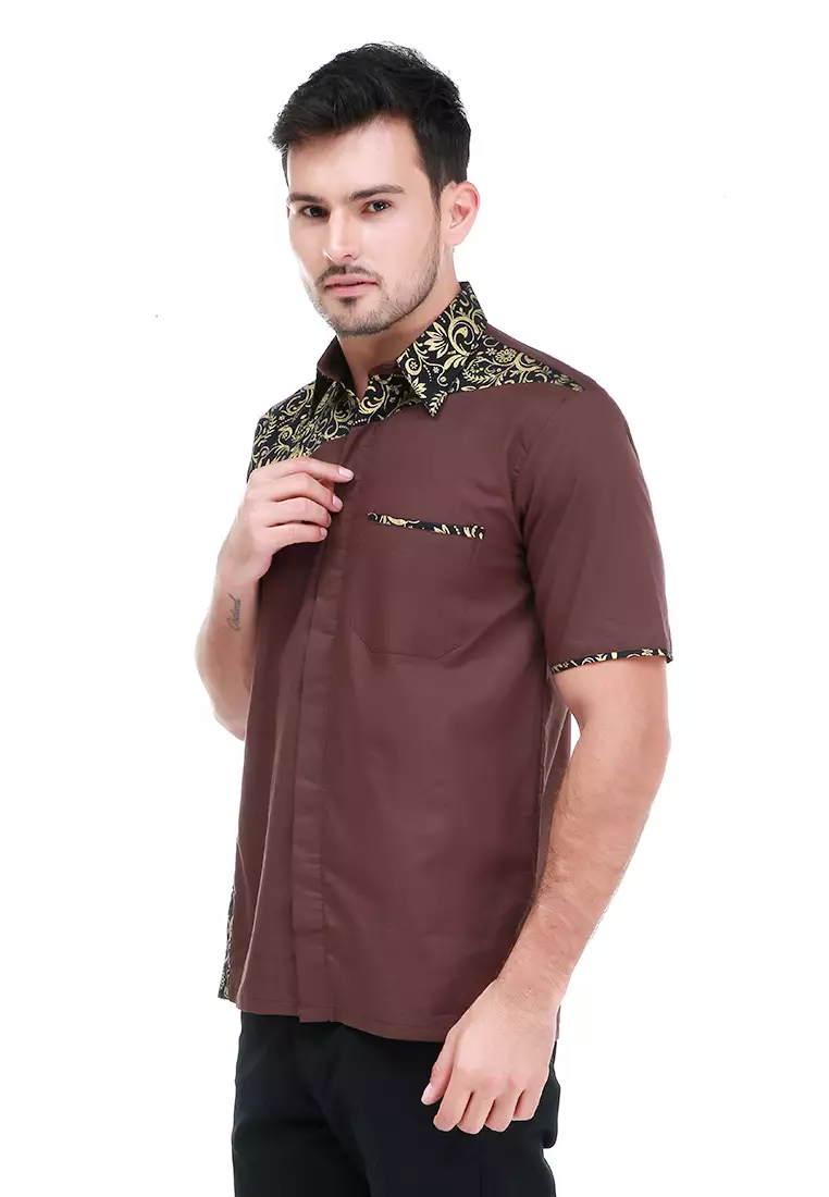Dwan Kemeja Batik Pria Right Side Atasan Formal Shortsleeve Shirt Material Cotton ORIGINAL - Brown